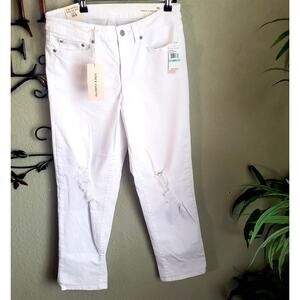 Vince Camuto White Ripped Cropped Jeans size 8 NWT